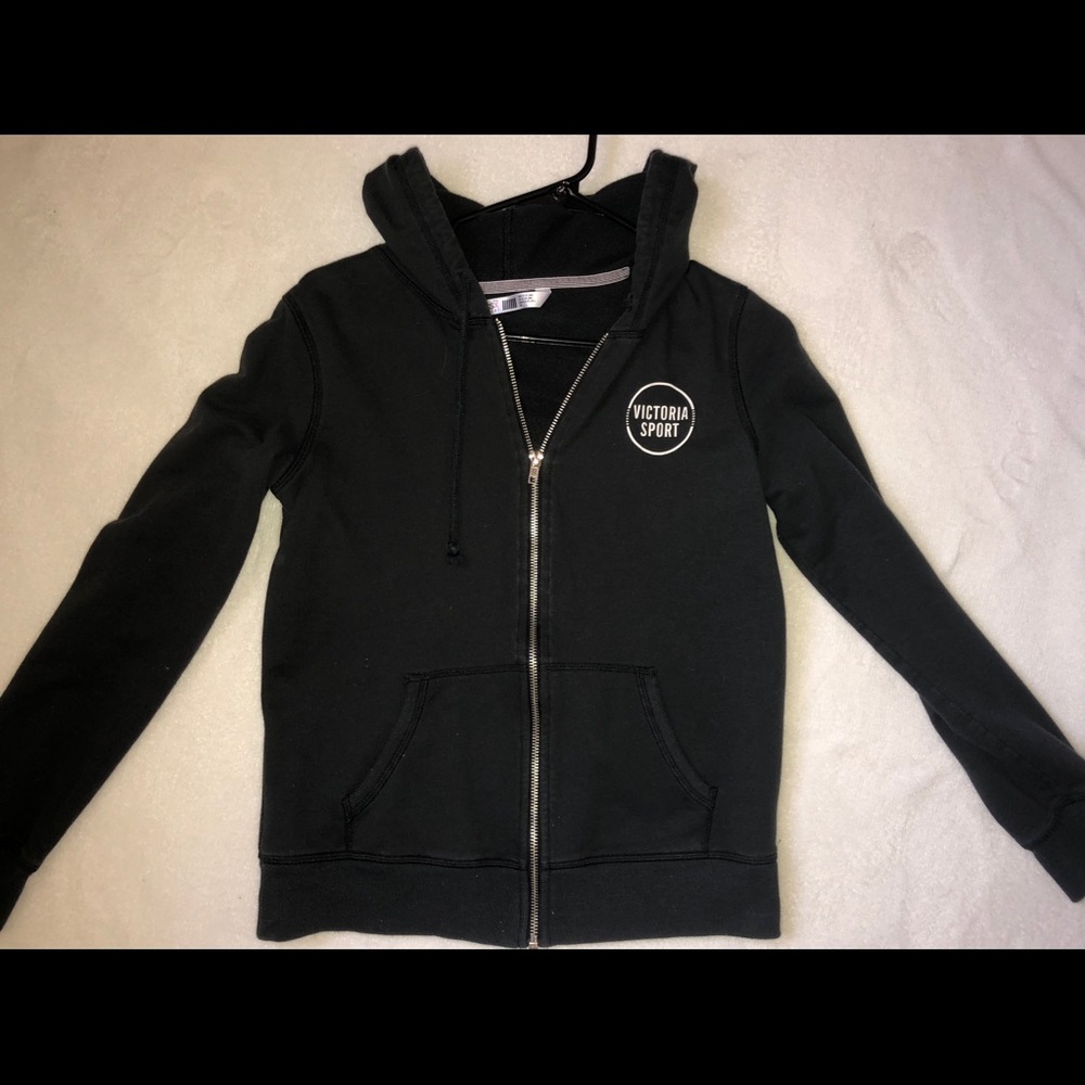 Victoria Sport Sweatshirt
